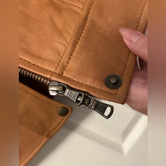 Danier Brown Leather Jacket - Picture 4 of 5